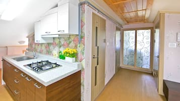 Family Suite (Contact pension in advance) | Private kitchenette | Full-sized fridge, microwave, stovetop, rice cooker