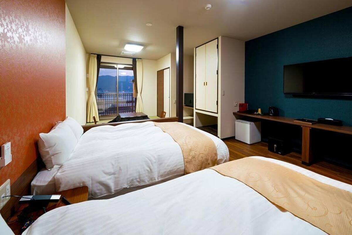 Japanese Western Style Room with Private Bathroom, Sea View | In-room safe, blackout curtains, soundproofing, free WiFi