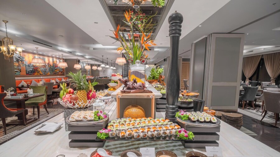 Peridot Grand Luxury Boutique Hotel