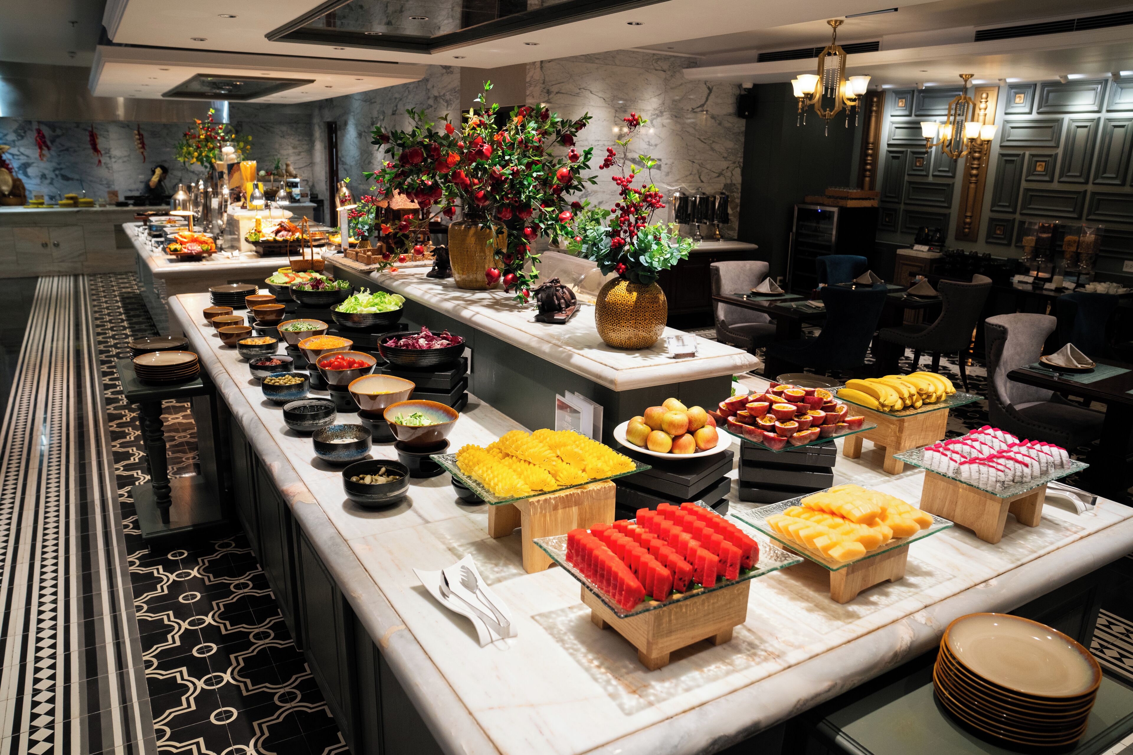 Daily buffet breakfast for a fee