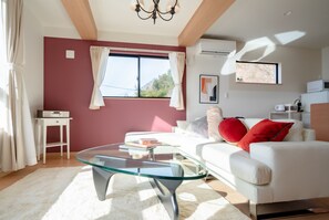 Villa - 3 sovrum | Vardagsrum | Platt-tv, Netflix och streamingtjänster