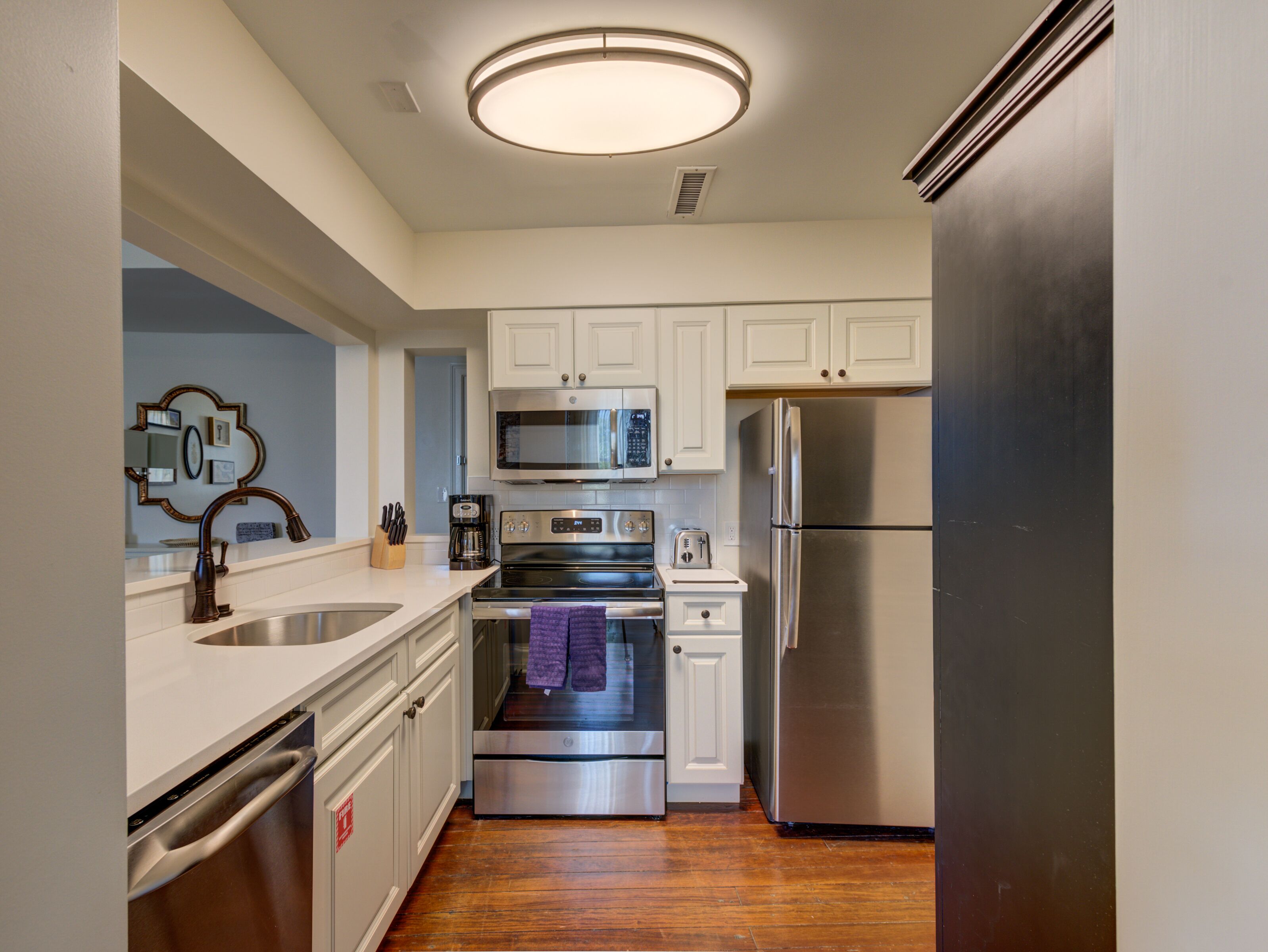 The Lodge Alley Inn, Huge 1 Bedroom