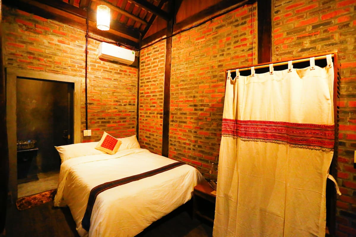 Doppelzimmer, ohne Fenster