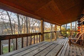 House | Balcony