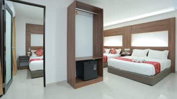 Desk, laptop workspace, free WiFi, bed sheets