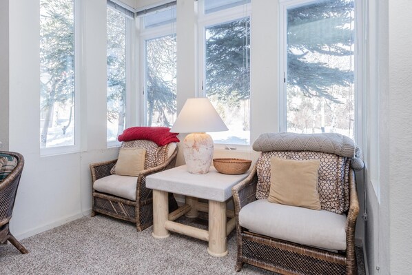 Condo, 3 Bedrooms (Snowcreek #510 Phase IV) | Living room | TV, DVD player - Snowcreek #510 Phase IV (Mammoth Lakes)