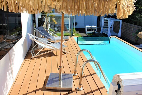 Piscine extérieure, piscine chauffée