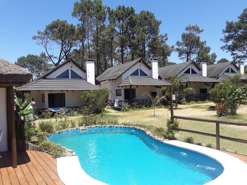 BUNGALOWS PTA COLORADA - DE 2 A 7 PERSONAS