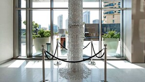 Property entrance - Pelican Stay - Full Marina and Pool View (Dubai)