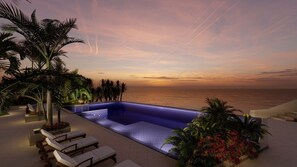 Piscine couverte, piscine extérieure