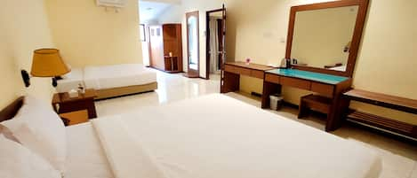 Platinum Room | Free WiFi, bed sheets