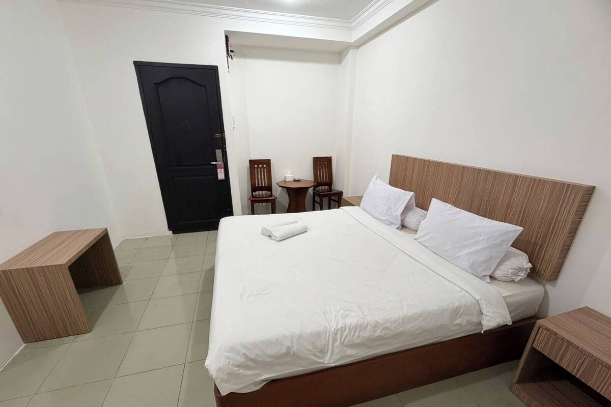 Habitación doble estándar, 1 cama matrimonial (Silver Room) | Wifi gratis y ropa de cama 