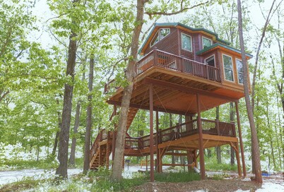 High Hope Tree House #1 @Spring Lake Ranch