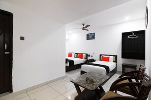 Deluxe Suite | Bed sheets - Capital O 63727 Mythri Hotel (Hyderabad)