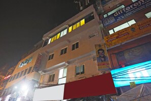 Exterior - OYO 48664 White House (New Delhi)