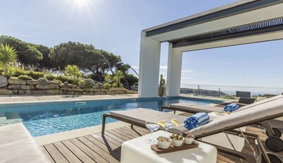 SINTRA BEACH HOUSE, Sintra-Cascais Park with Heated Pool. Long term rates.
