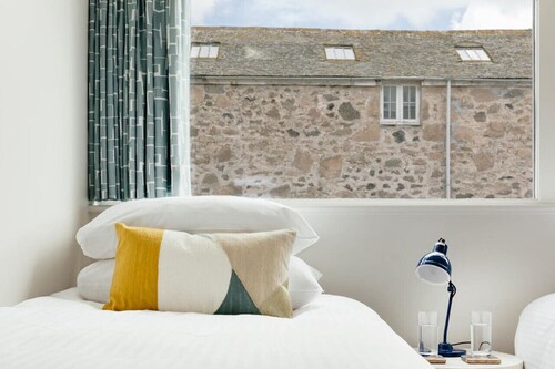 * New Property * Architekten entworfene Wohnung am Strand von Porthmeor mit Meerblick