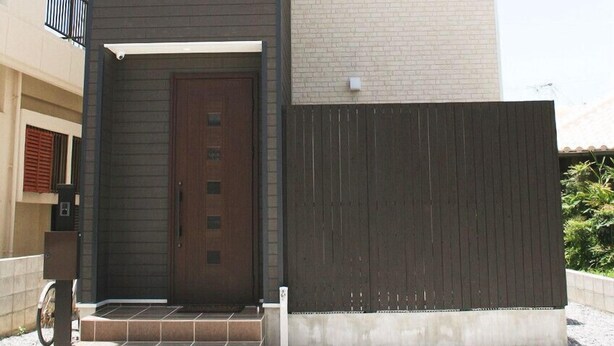 Unclassified image, 1 of 21, button - CoCoHouse-Uruma (Uruma)