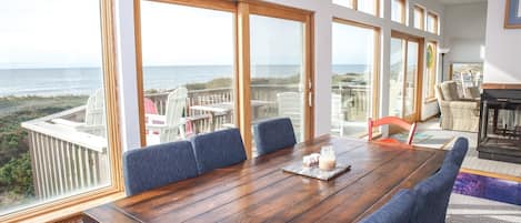 Cottage, 4 Bedrooms | Private kitchen | Fridge, coffee/tea maker