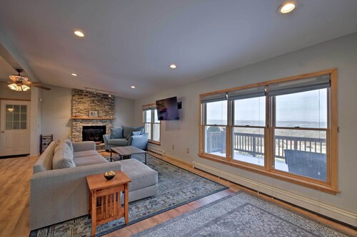 Catskills Mtn Retreat w/ Panoramic View & Fire Pit