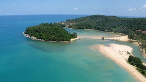 Beach nearby, white sand, 2 beach bars - Love Layan (Choeng Thale)