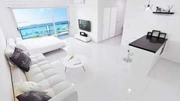 Studio A Spa (Spa 20,000 KRW per room, Pay on site - Americano for 2) | Individually decorated, individually furnished, free WiFi