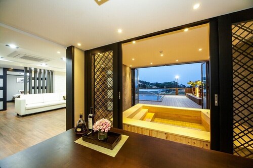 Ulsan Calmare Pension