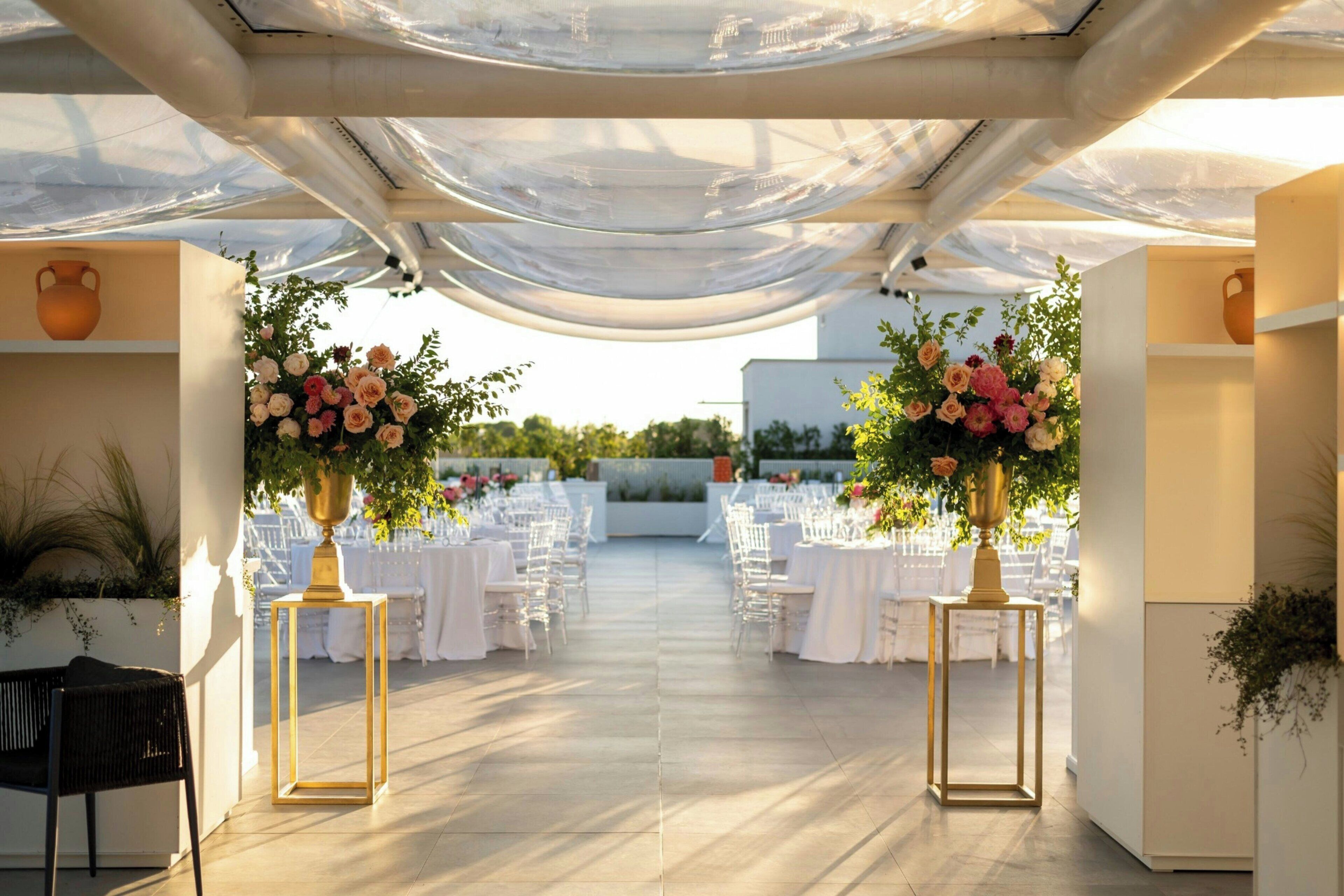 Banquet hall
