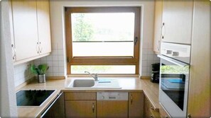 Uklassifisert bilde, 3 av 14, knapp