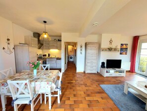 صورة غير مصنفة، 4 من 17، زرّ