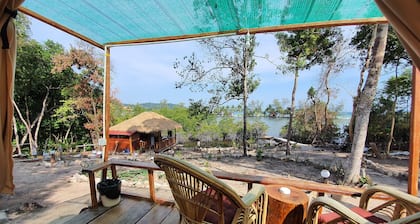 4k Camp Koh Rong