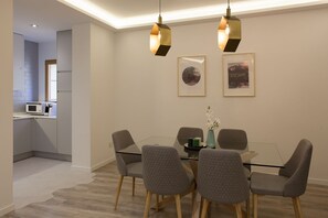 Dining - LUXURY FLAT SOL MADRID (Madrid)