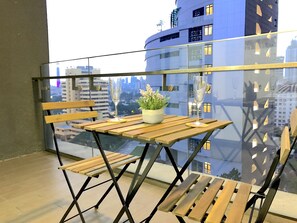 Balcony - The Elements at Ampang by BeeStay (Kuala Lumpur)