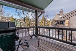 Huoneisto, 3 makuuhuonetta (Snowcreek #856 Phase V) | Näkymä parvekkeelta