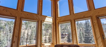 Ponderosa Valley with High Speed Wifi