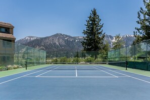 Appartamento, 3 camere da letto (Mammoth Creek #52) | Campo da tennis