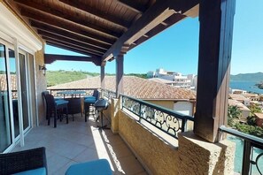 Balcony - Condo Ouana (Lowlands)