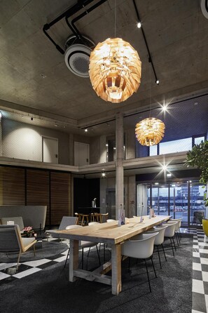 Lobby - Flowers Hotel Essen (Essen)