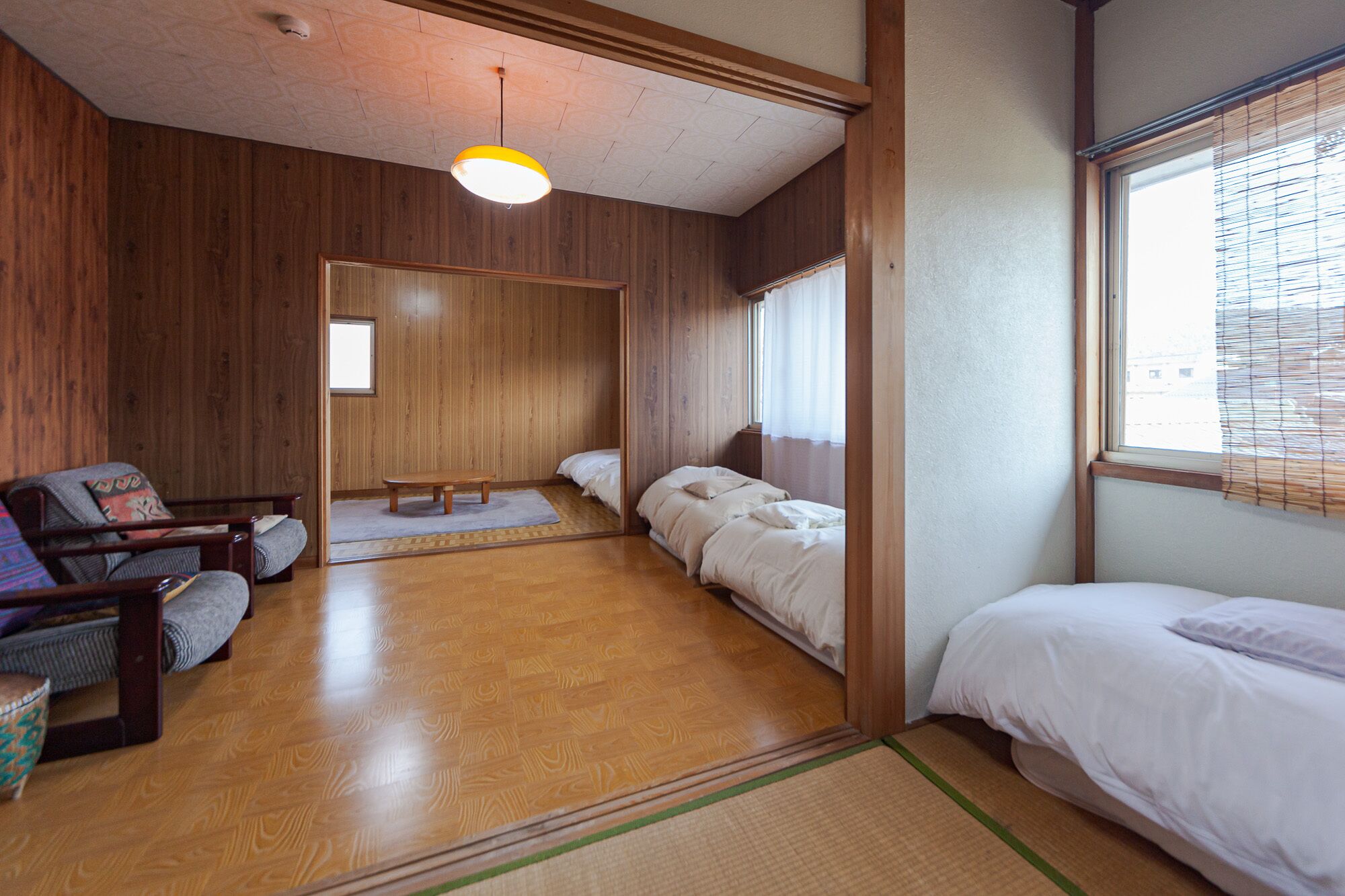 family room | 1 bedroom, premium bedding, individually decorated