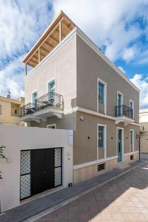 Business centre - Artion Boutique by Enorme (Heraklion)