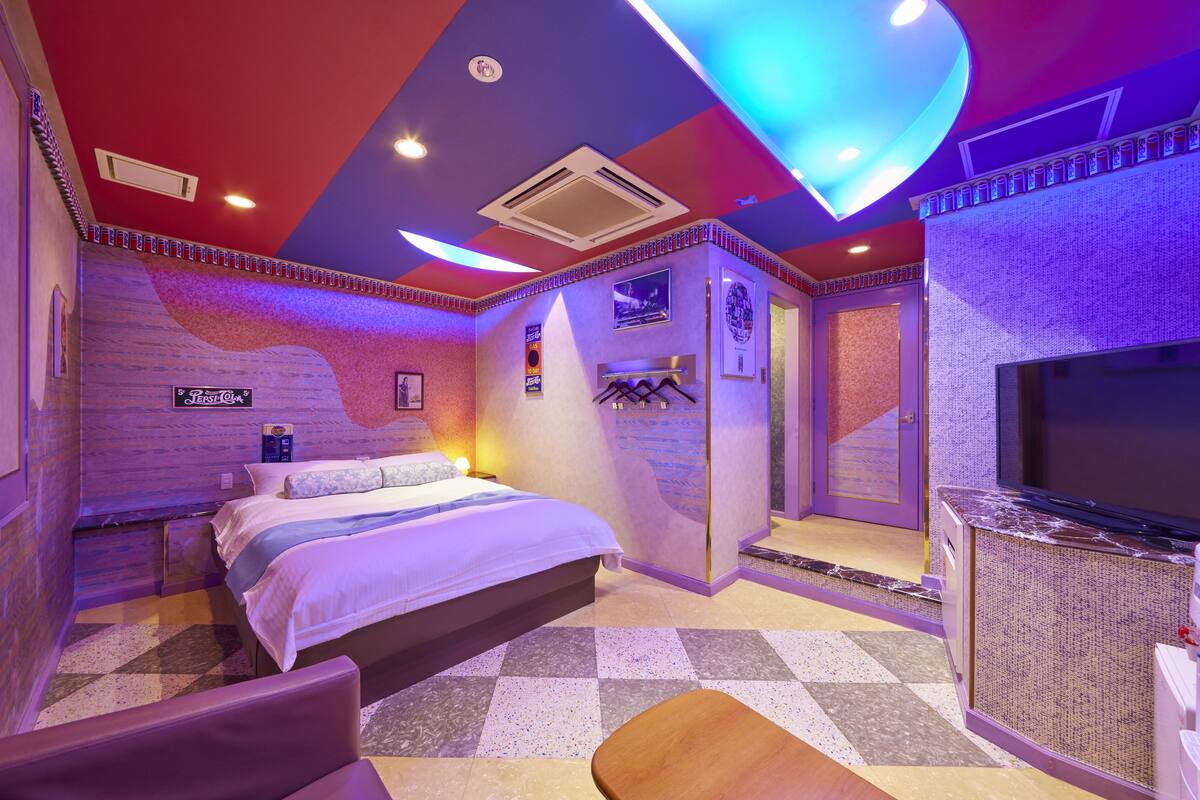 Double Bedroom - A
