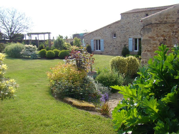 Exterior - Chambres d'Hotes Les laitières (Beaurepaire)