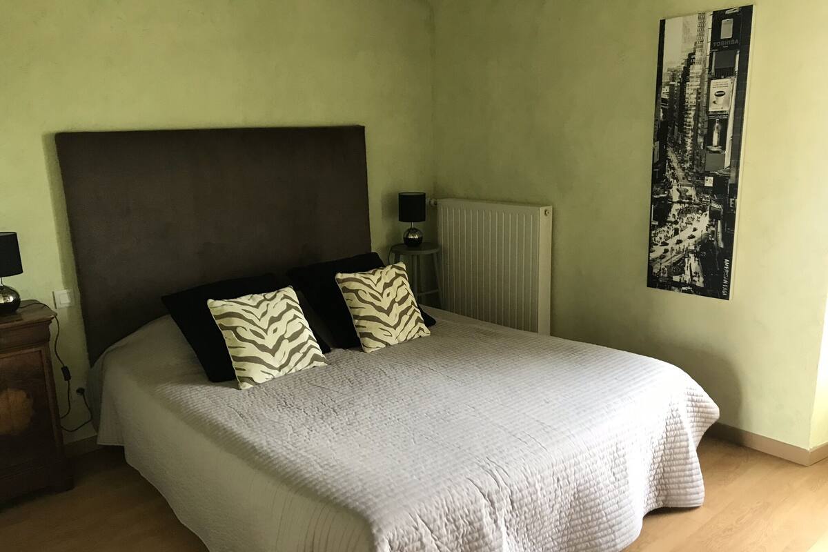 Double Room, Garden View (Verte) | Individually decorated, individually furnished, free WiFi, bed sheets