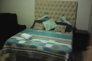 Comfort Room (N°5) | Wifi gratis y ropa de cama