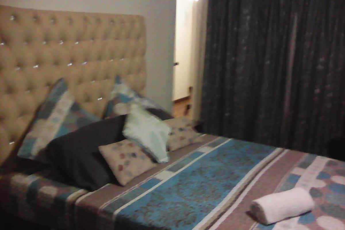Comfort Room (N°5) | 1 bedroom, free WiFi, bed sheets