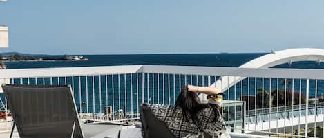Beach/ocean view