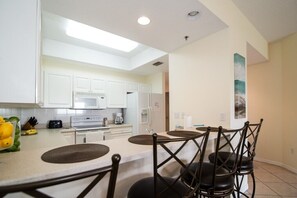 Condo | Private kitchen | Fridge, microwave, oven, dishwasher - Oceanwalk Oasis (New Smyrna Beach)