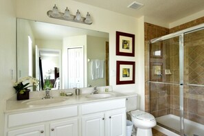 Appartement | Salle de bain | Serviettes fournies