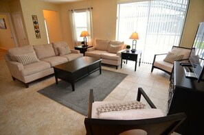 Villa | Living room - Cyp1150 (Davenport)