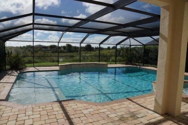 House | Pool - Ta708or (Davenport)